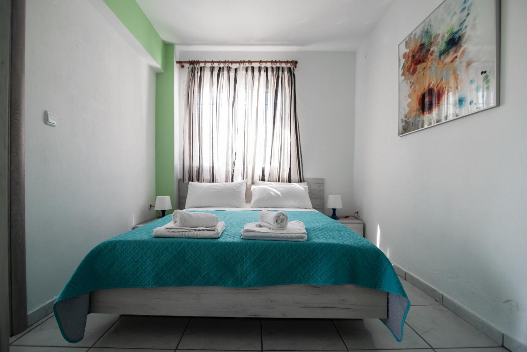 Dias Apartments Mola Kalyva Extérieur photo
